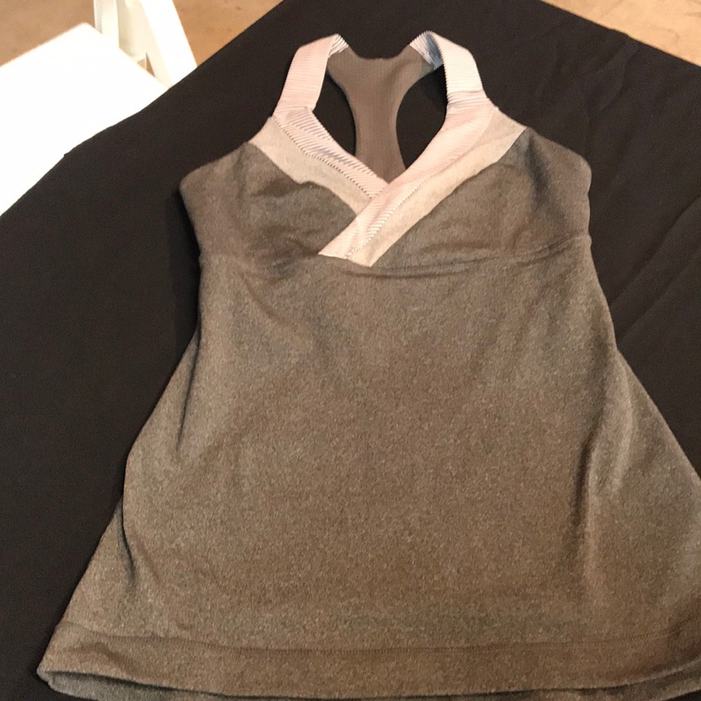 Lululemon gray workout top